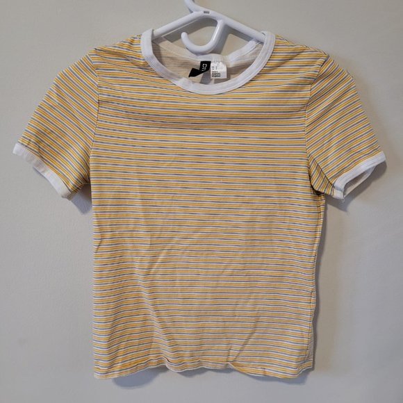 Cute Crop Top T - Picture 1 of 4